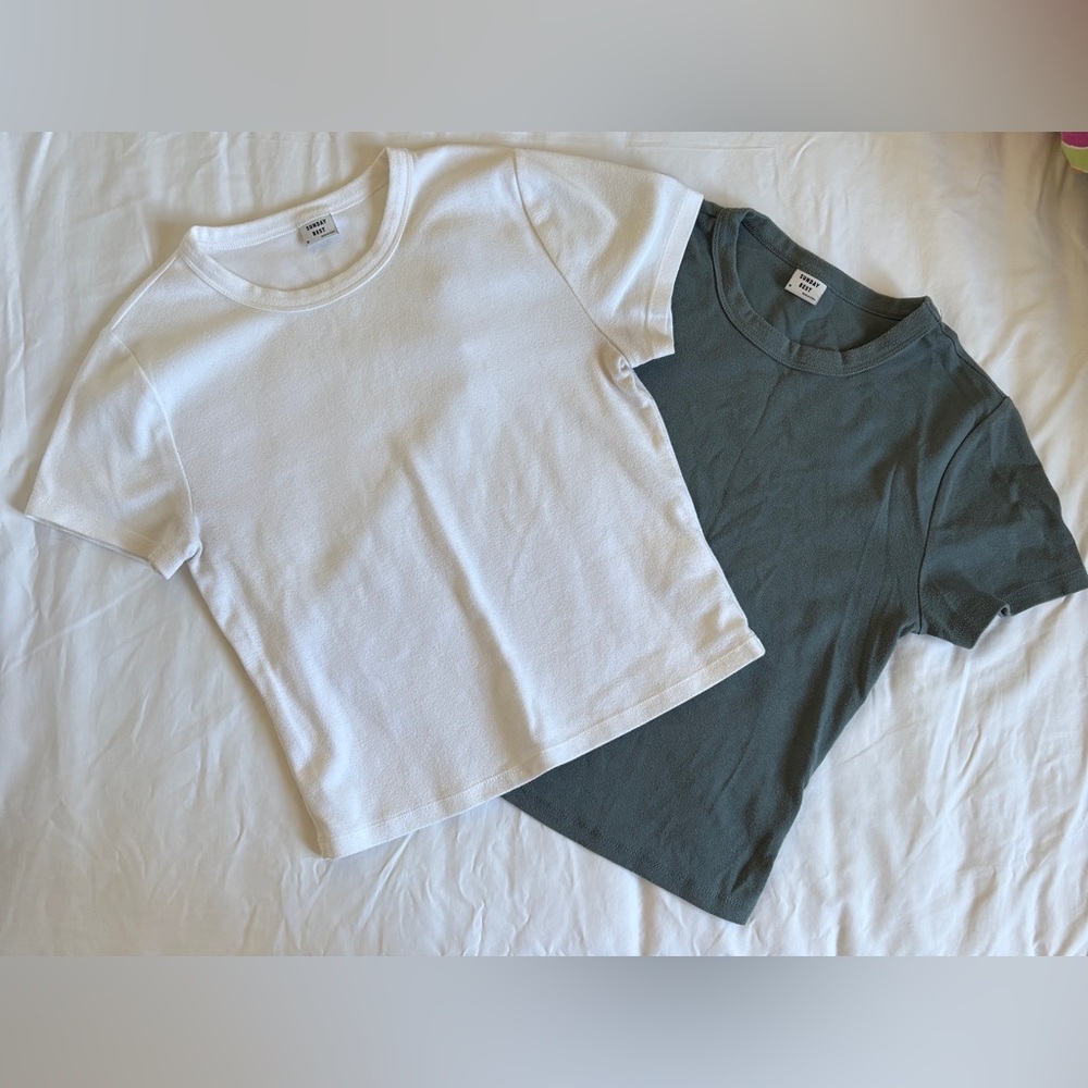 2 tshirts